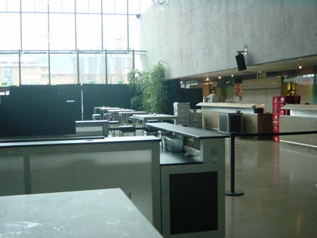 Helmut List Halle, ei#F1D81.jpg