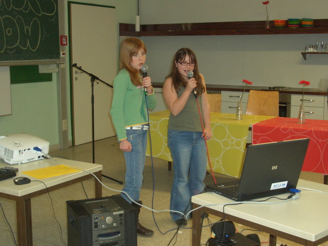 Karaoke034.JPG