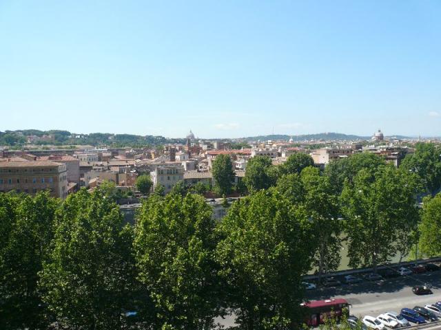 P1070072